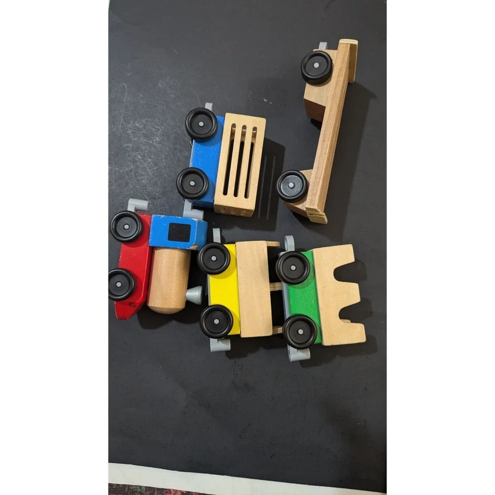Melissa & Doug Wood Wooden Farm Train Chunky Set 3 cars 1 ENGINE set of 4 #4545‎